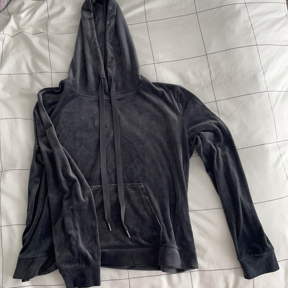 Lou & Grey velvet sweatshirt! Dark blue/gray.